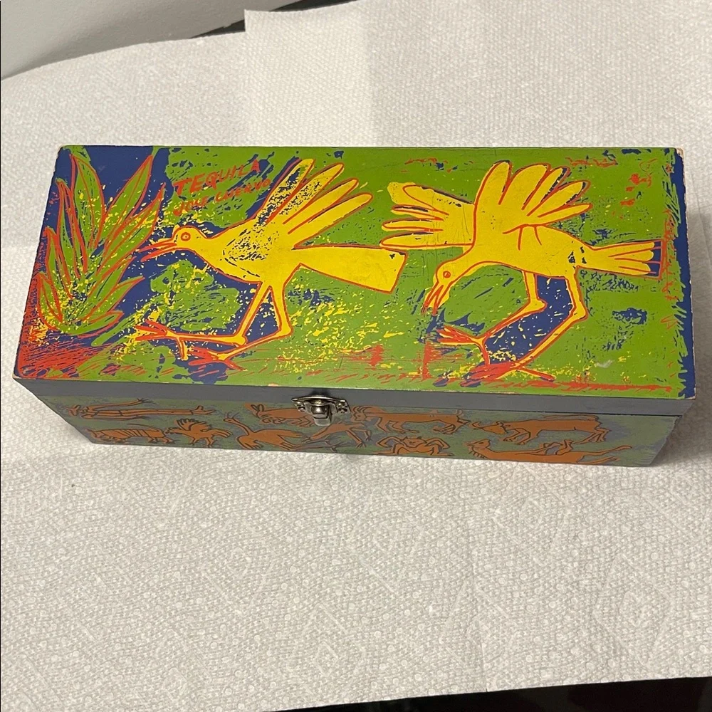 Jose Cuervo Tequila Reserva De La Familia Collectors Box 2002 Luis Zárate - Picture 3 of 14